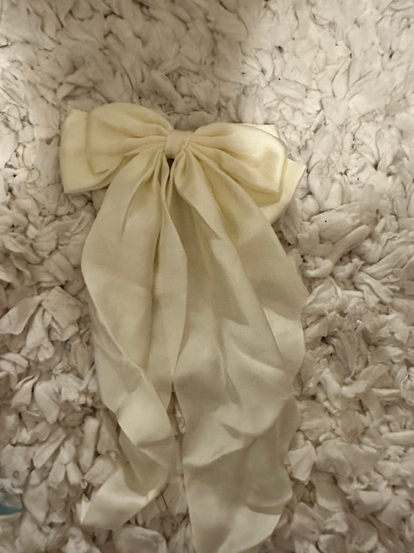 Pretty Hair Bow (Oversized Bow)